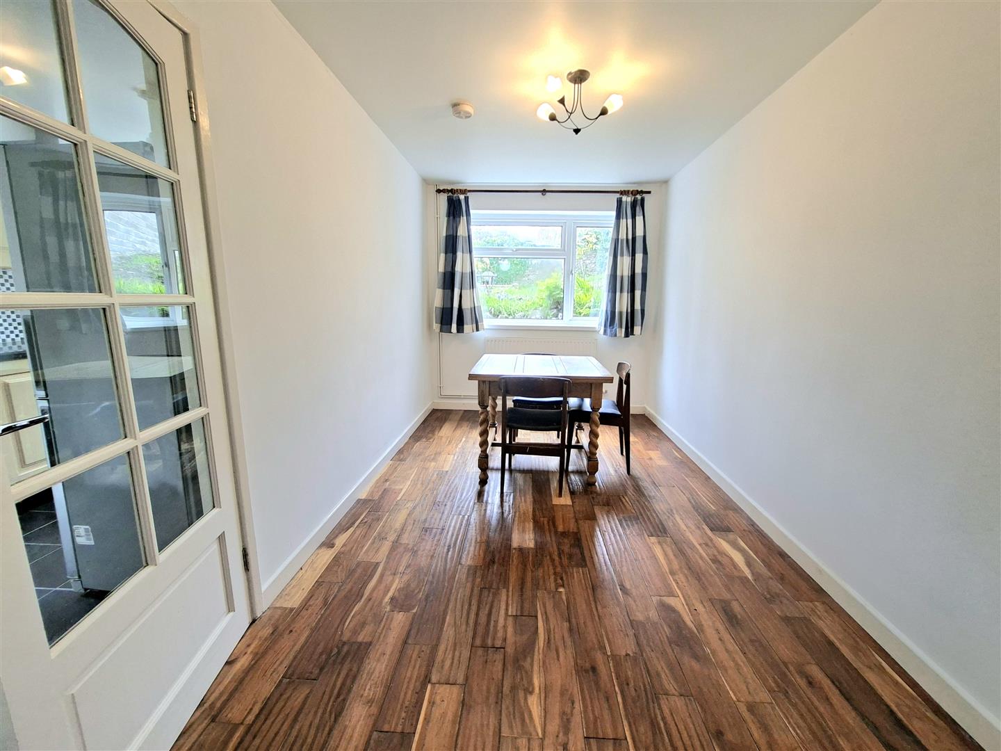 Kimberley Road, Sketty, Swansea, SA2 9DP